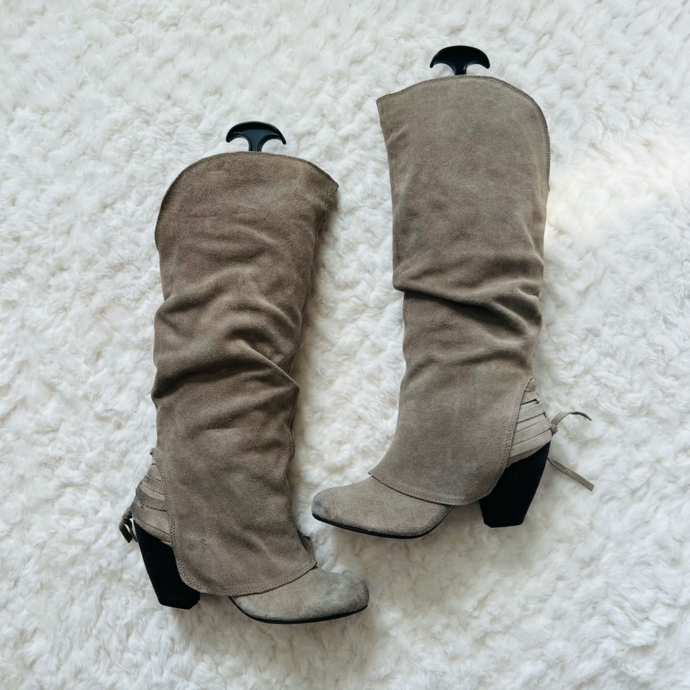 NWOT Naughty Monkey Suede Western Distressed Boots